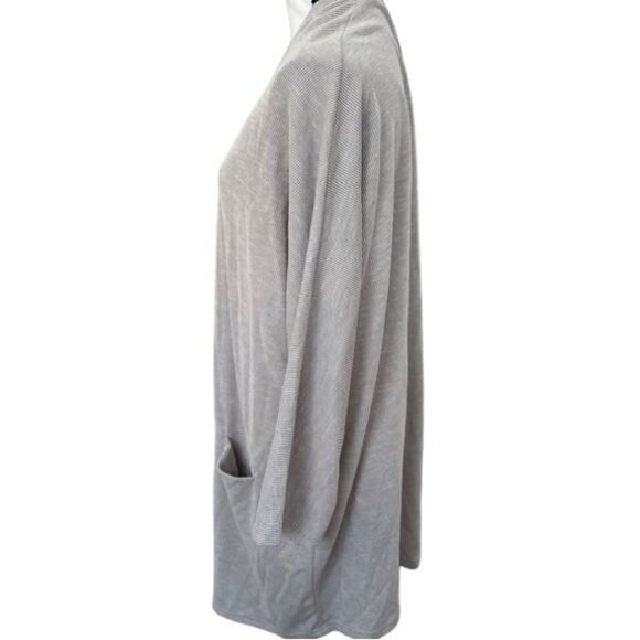 DONNI Sweater Woman’s One Size Fits All - Picture 4 of 6